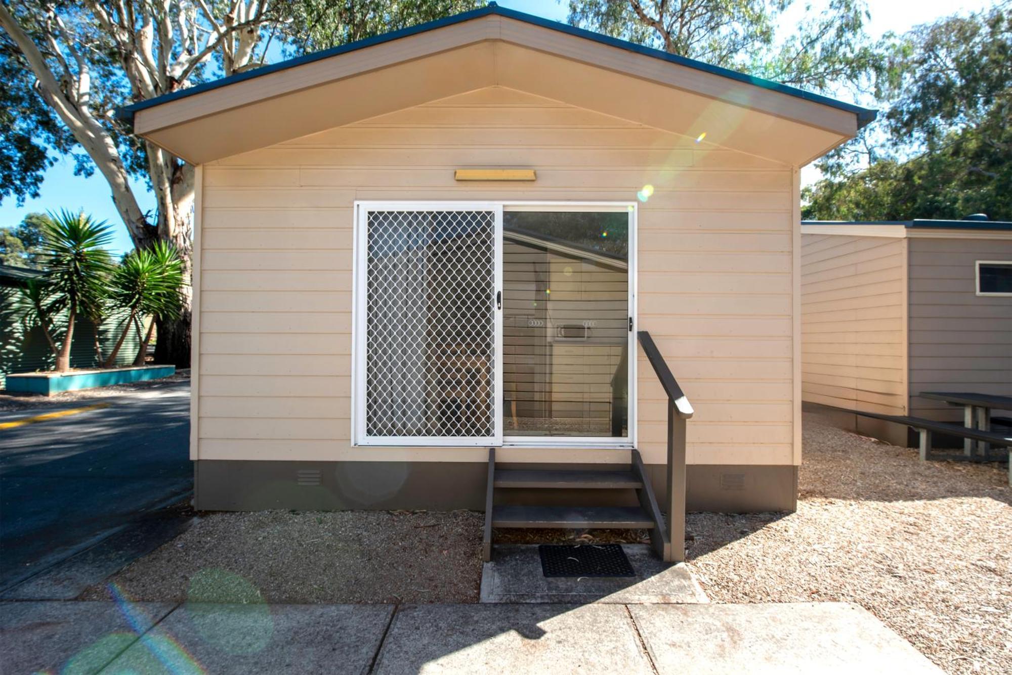 Echo Holiday Parks - Windsor Gardens Adelaide Exterior photo